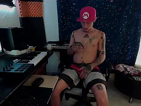 Snapshot of patrik_tattoo_ chatting on February 22, 5:02 pm patrik tattoo online show from February 22, 5:02 pm