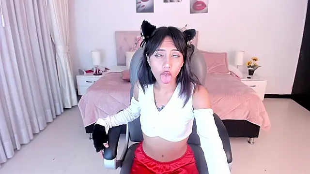 Snapshot of Kitty_Pam chatting on December 29, 10:12 am Kitty Pam online show from December 29, 10:12 am