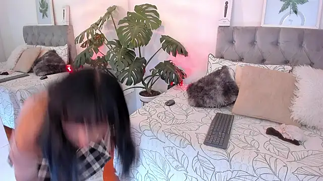 Snapshot of Kitty_Pam chatting on November 18, 9:08 pm Kitty Pam online show from November 18, 9:08 pm