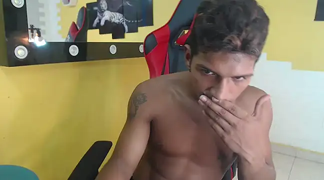 mau elixxx online show from January 16, 8:00 am