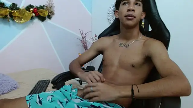 Snapshot of hares_mds chatting on December 19, 1:07 pm hares mds online show from December 19, 1:07 pm