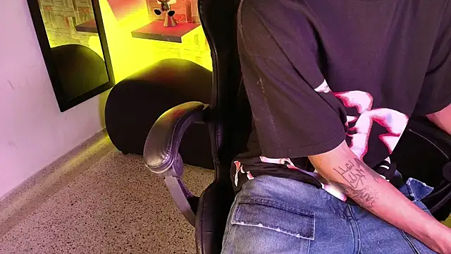 hares mds online show from January 10, 1:24 pm