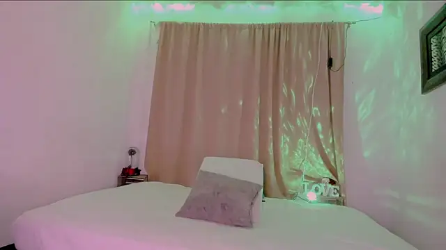 Lauu G online show from March 18, 12:27 am