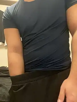 Snapshot of YU-KI00 chatting on November 14, 12:26 pm YU-KI00 online show from November 14, 12:26 pm