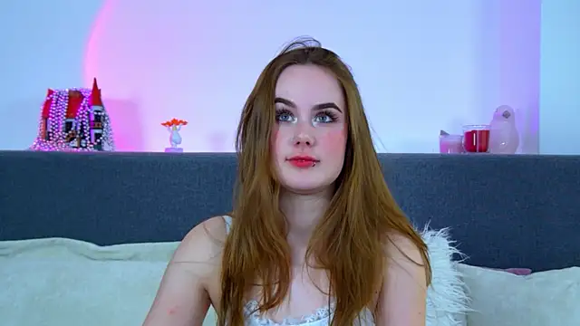 Snapshot of DanaDrake chatting on January 22, 6:31 pm DanaDrake online show from January 22, 6:31 pm