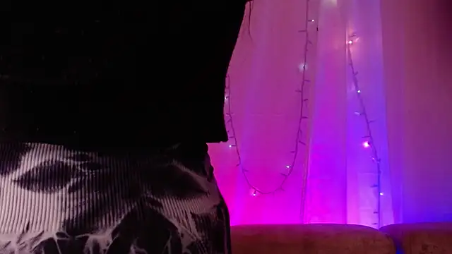 Paulis gh online show from March 15, 12:45 pm