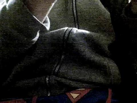 Snapshot of frank32love chatting on December 11, 4:39 am frank32love online show from December 11, 4:39 am