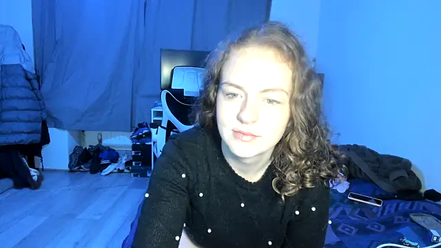 ENGLISHEMILY 69 online show from February 10, 6:31 am