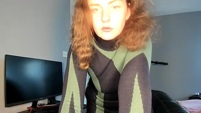 ENGLISHEMILY 69 online show from March 2, 12:22 pm