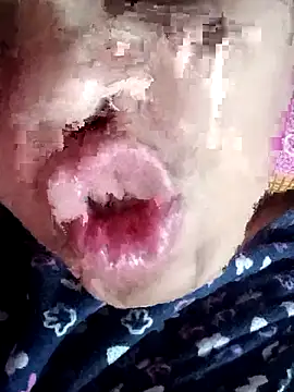 Snapshot of Miss-Kamini chatting on March 21, 5:21 am Miss-Kamini online show from March 21, 5:21 am