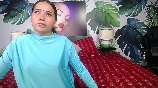 Snapshot of hushaima chatting on January 2, 5:50 pm hushaima online show from January 2, 5:50 pm