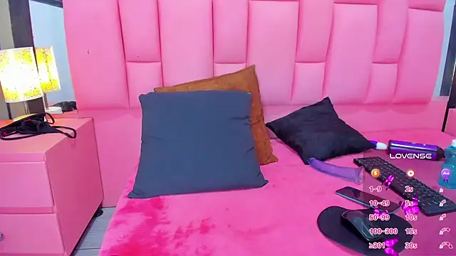 Snapshot of Brithanyslim chatting on February 1, 5:07 am Brithanyslim online show from February 1, 5:07 am