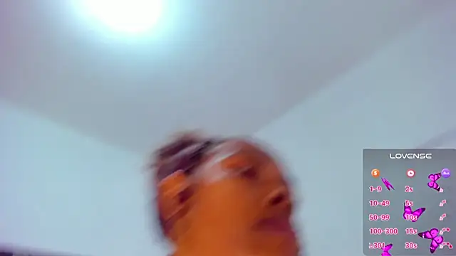 Snapshot of Brithanyslim chatting on February 3, 7:52 pm Brithanyslim online show from February 3, 7:52 pm