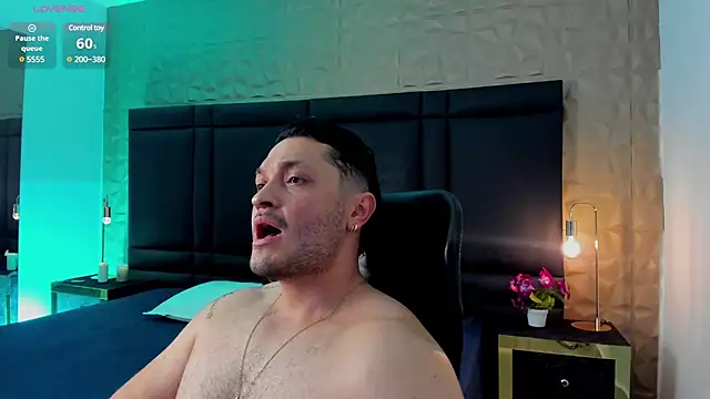 JossAckland online show from February 17, 3:25 am