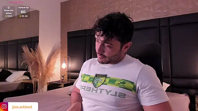 JossAckland online show from November 30, 7:40 pm