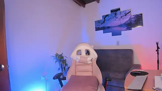 Snapshot of odelei chatting on February 27, 7:44 am odelei online show from February 27, 7:44 am