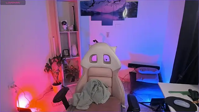 odelei online show from November 5, 8:58 am