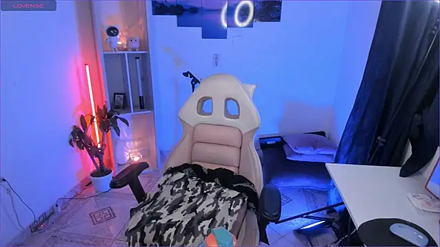 odelei online show from November 8, 9:42 am