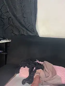 chiquimaturesexy online show from January 6, 9:50 pm