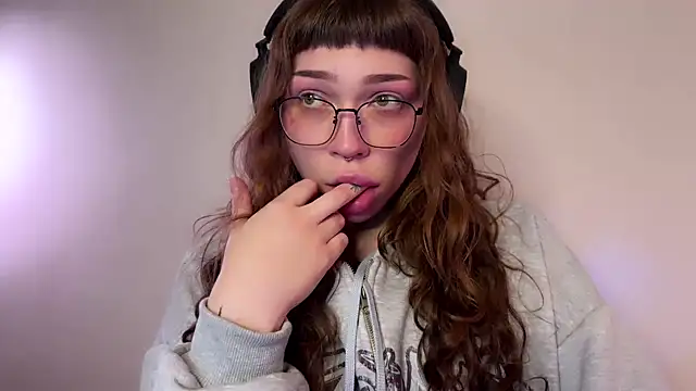 PaulaPratt online show from January 12, 4:29 pm