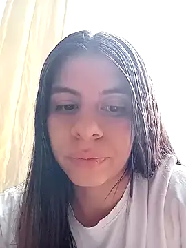 Madisson Ivanova online show from December 23, 1:35 pm