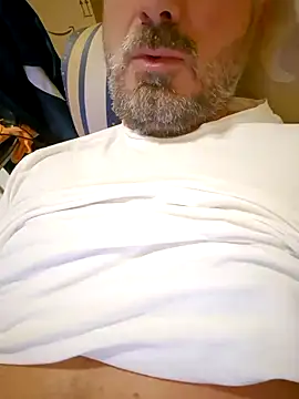 Snapshot of 1talianBeutifulCock chatting on January 8, 5:05 pm 1talianBeutifulCock online show from January 8, 5:05 pm