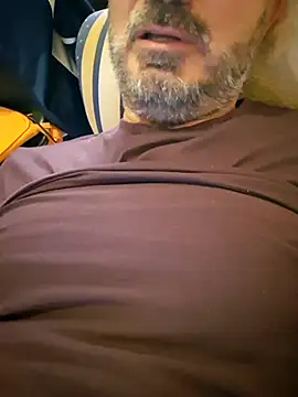 Snapshot of 1talianBeutifulCock chatting on October 1, 12:11 pm 1talianBeutifulCock online show from October 1, 12:11 pm