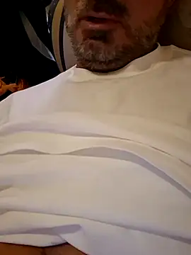 Snapshot of 1talianBeutifulCock chatting on October 15, 11:54 am 1talianBeutifulCock online show from October 15, 11:54 am