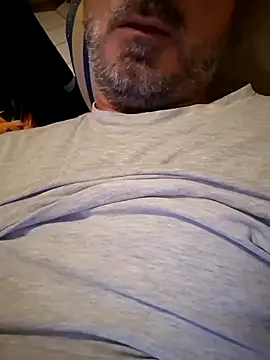 Snapshot of 1talianBeutifulCock chatting on October 16, 4:41 pm 1talianBeutifulCock online show from October 16, 4:41 pm