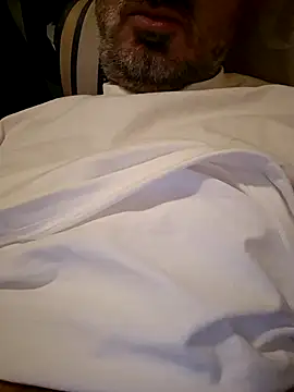 Snapshot of 1talianBeutifulCock chatting on October 26, 5:52 pm 1talianBeutifulCock online show from October 26, 5:52 pm