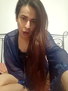 perla97 online show from December 10, 9:00 pm