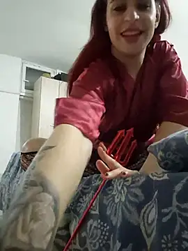 Snapshot of perla97 chatting on October 31, 5:47 pm perla97 online show from October 31, 5:47 pm