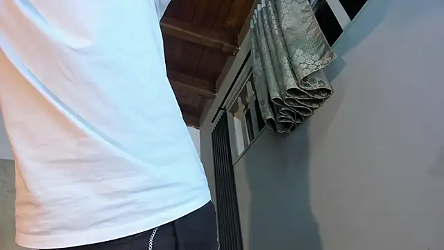 ada-brooke online show from March 1, 4:04 am