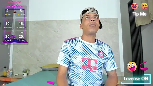 ada-brooke online show from March 11, 3:16 am