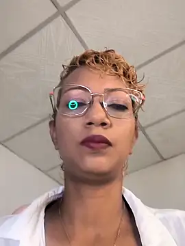 Amaliu  online show from October 1, 2:45 pm