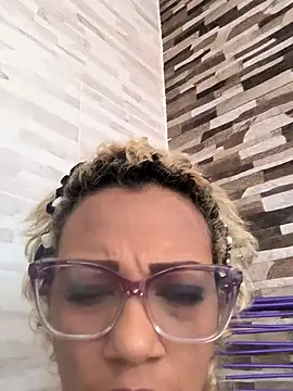 Amaliu  online show from February 19, 1:18 pm