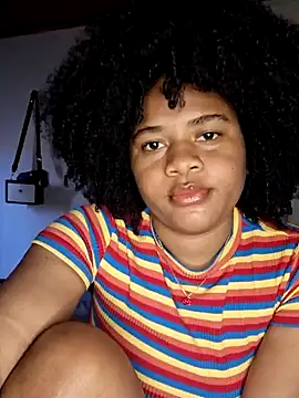 Snapshot of DANIELA_MICHEL chatting on January 26, 10:13 pm DANIELA MICHEL online show from January 26, 10:13 pm