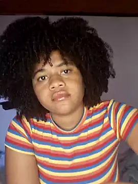 Snapshot of DANIELA_MICHEL chatting on February 3, 9:39 pm DANIELA MICHEL online show from February 3, 9:39 pm