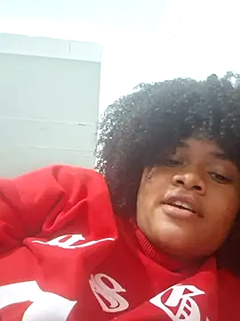 Snapshot of DANIELA_MICHEL chatting on February 9, 12:39 am DANIELA MICHEL online show from February 9, 12:39 am