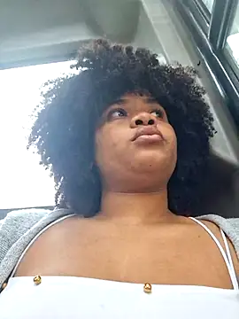 Snapshot of DANIELA_MICHEL chatting on February 14, 10:47 pm DANIELA MICHEL online show from February 14, 10:47 pm