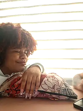 DANIELA MICHEL online show from December 20, 4:58 pm