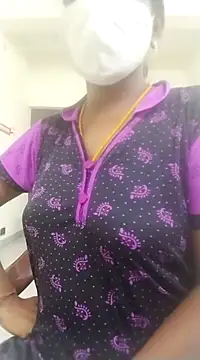 Snapshot of Preethytamilsexy chatting on February 27, 2:32 pm Preethytamilsexy online show from February 27, 2:32 pm