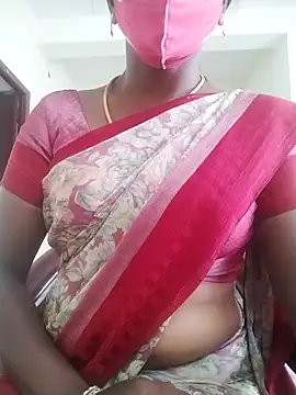 Snapshot of Preethytamilsexy chatting on September 20, 2:45 am Preethytamilsexy online show from September 20, 2:45 am