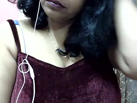 Snapshot of Riya_riyaa chatting on December 14, 4:09 pm Riya riyaa online show from December 14, 4:09 pm
