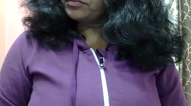 Snapshot of Riya_riyaa chatting on January 3, 5:42 pm Riya riyaa online show from January 3, 5:42 pm