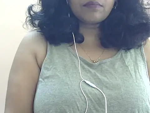 Snapshot of Riya_riyaa chatting on February 1, 6:54 am Riya riyaa online show from February 1, 6:54 am