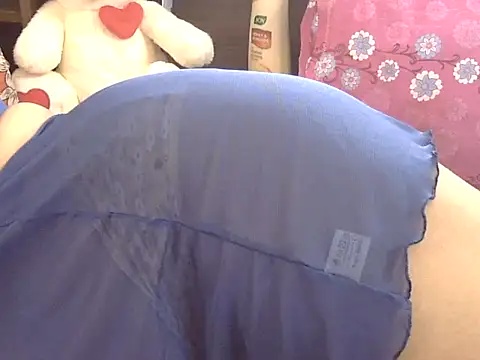 Snapshot of Riya_riyaa chatting on February 11, 9:31 am Riya riyaa online show from February 11, 9:31 am