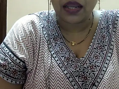 Snapshot of Riya_riyaa chatting on October 11, 2:37 pm Riya riyaa online show from October 11, 2:37 pm