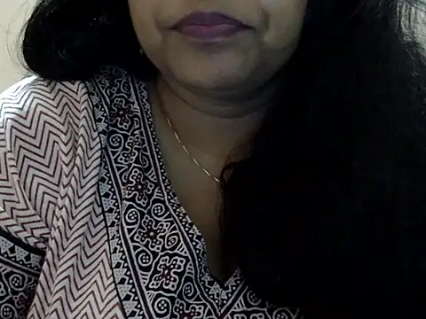 Snapshot of Riya_riyaa chatting on October 22, 2:39 pm Riya riyaa online show from October 22, 2:39 pm