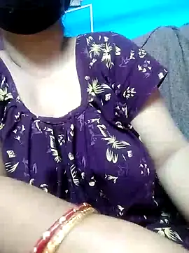 BERRY 00 online show from February 1, 1:23 am